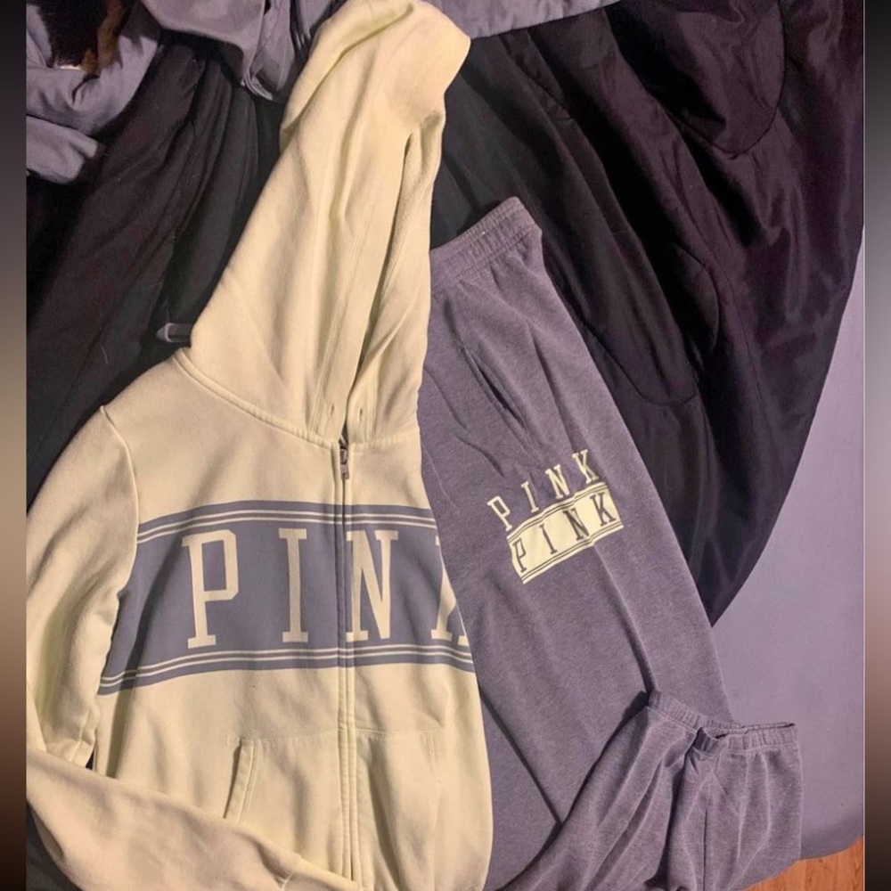 woman’s pink outfit